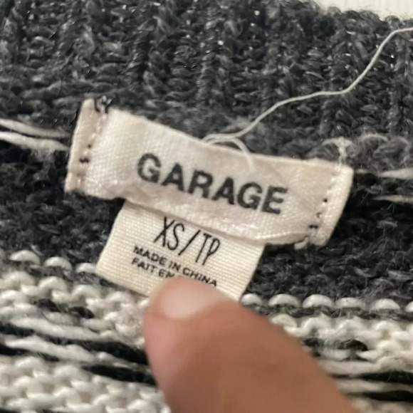 Garage Bear Christmas Sweater Size XS - Picture 3 of 5